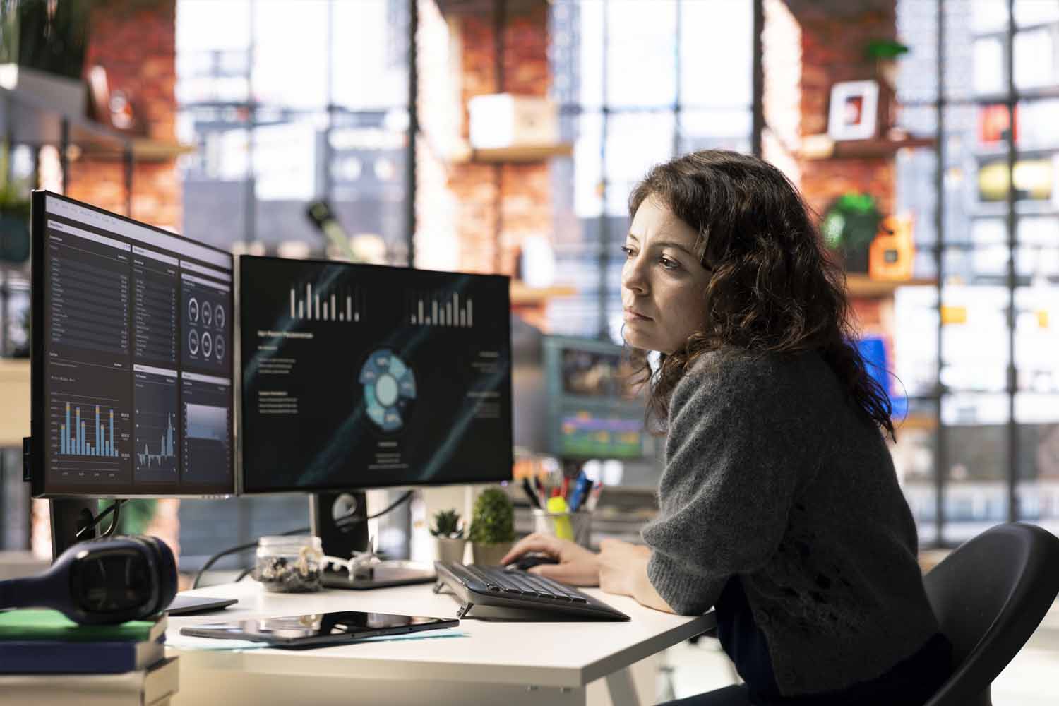 Data Engineering & Analytics